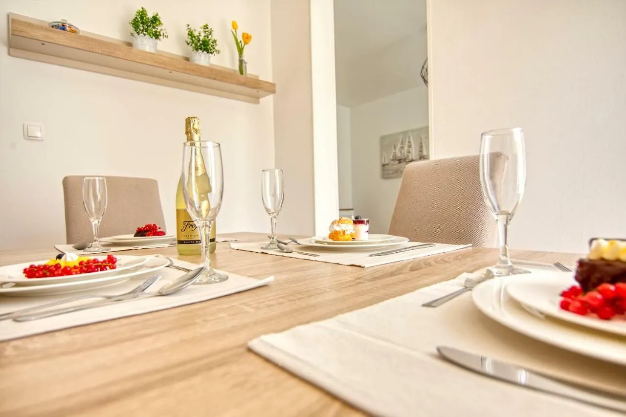 Luxury Apartment Nuneni Split
